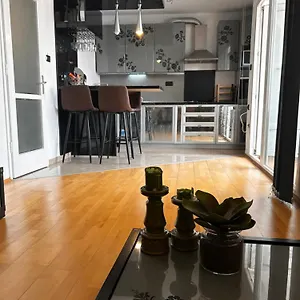 Romantique Apartment