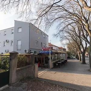 Appartement & Iris, Zadar